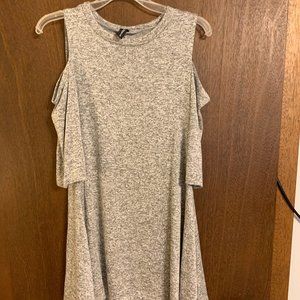 Grey Cold shoulder shirt